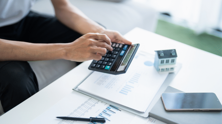 Wyliczanie podatków na kalkulatorze